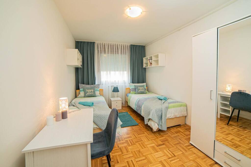 Sunny Day -Arena Zagreb , 2 Bathrooms, 102M², Exteriör bild