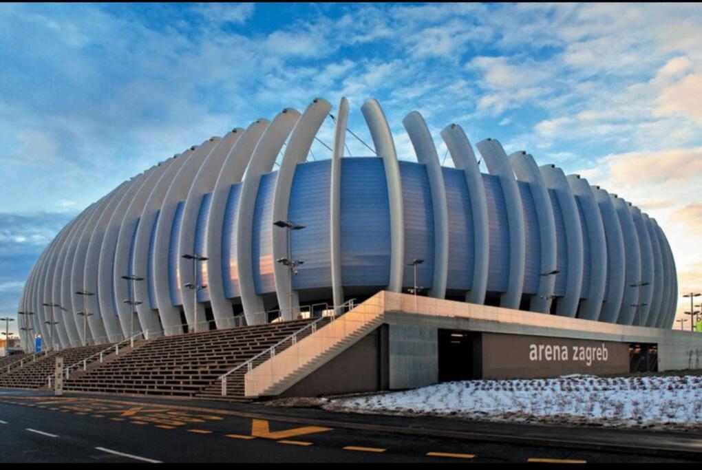 Sunny Day -Arena Zagreb , 2 Bathrooms, 102M², Exteriör bild