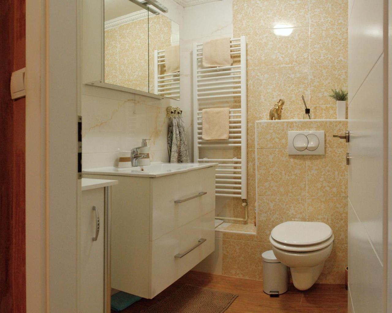 Sunny Day -Arena Zagreb , 2 Bathrooms, 102M², Rum bild