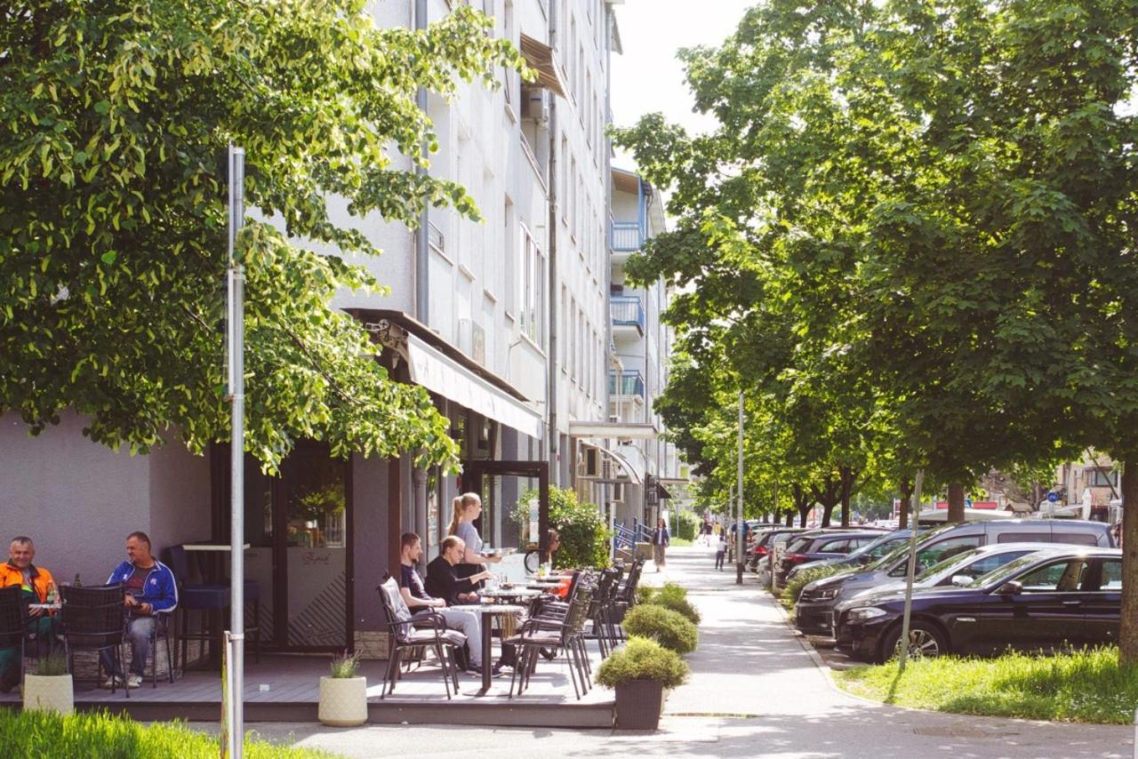 Sunny Day -Arena Zagreb , 2 Bathrooms, 102M², Exteriör bild